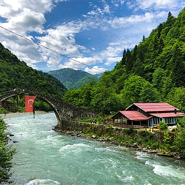 Çat Vadisi -Elevit Yaylası-Trovit Yaylası Turu 5 Çat Vadisi -Elevit Yaylası-Trovit Yaylası Turu 5