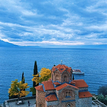 Kosovalı Büyük Balkanlar Turu Ajet Hava Yolları  İle 6 Gece 8 Gün  (Trabzon Hareketli) 0